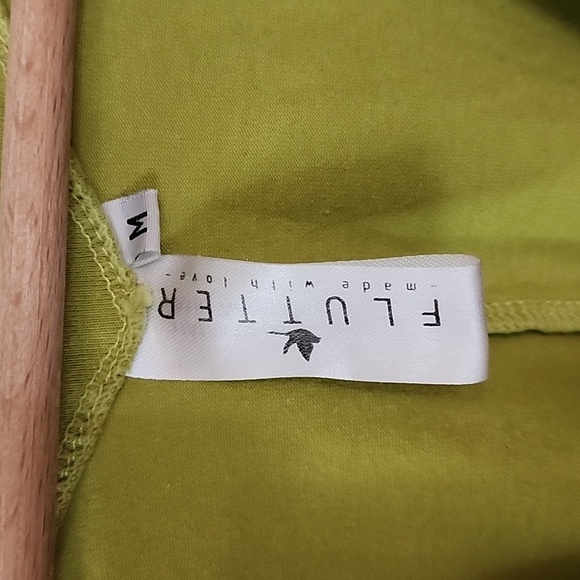 Women's Flutter short sleeve blouse - size medium - Picture 2 of 5